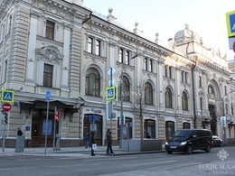 Неглиннная ул. д. 14