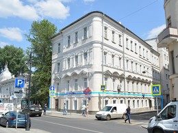 Пятницкая улица, 33-35