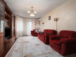 Казакова улица, 27