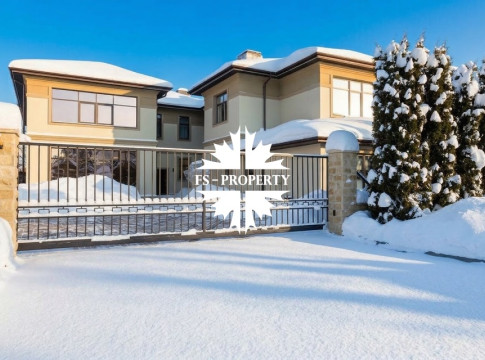 КОТТЕДЖ НА 6 СПАЛЕН С БАНЕЙ