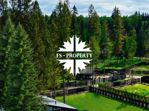 УЧАСТОК В ОКРУЖЕНИИ ЛЕСА В ЭКО-ПОСЕЛКЕ