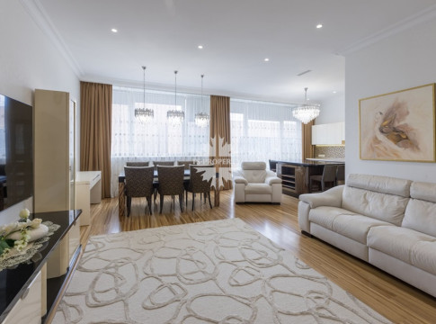 Усачёва улица, 2с3